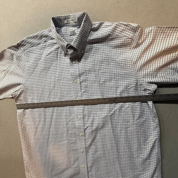 L.L. Bean Wrinkle-Resistant Short Sleeve Button-Down Shirt Men 17.5 Tall - Picture 4 of 9